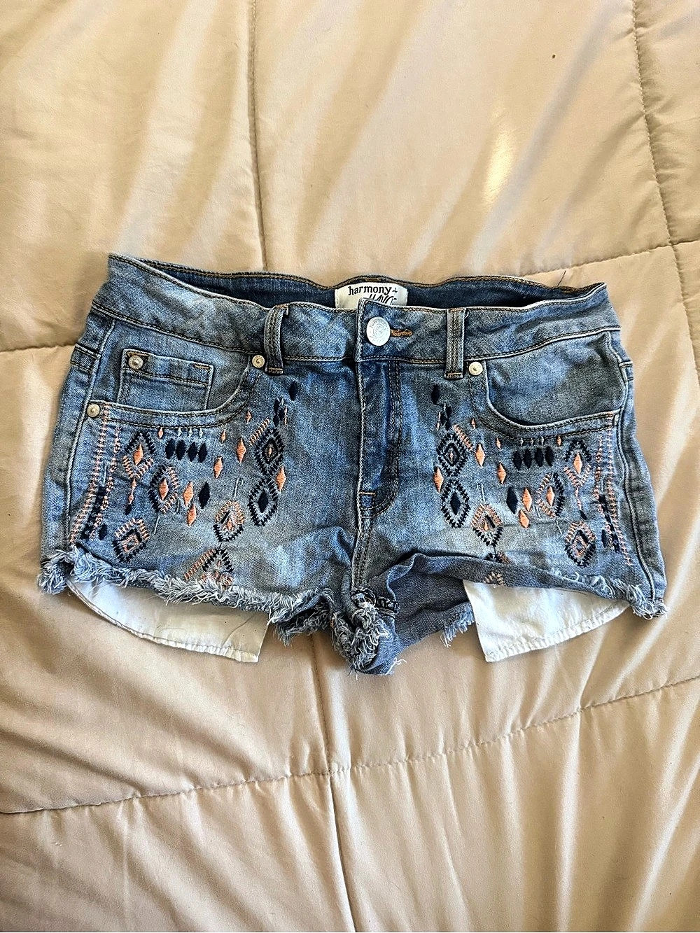 Harmony + Havi Embroidered Denim Jean Shorts Size 9